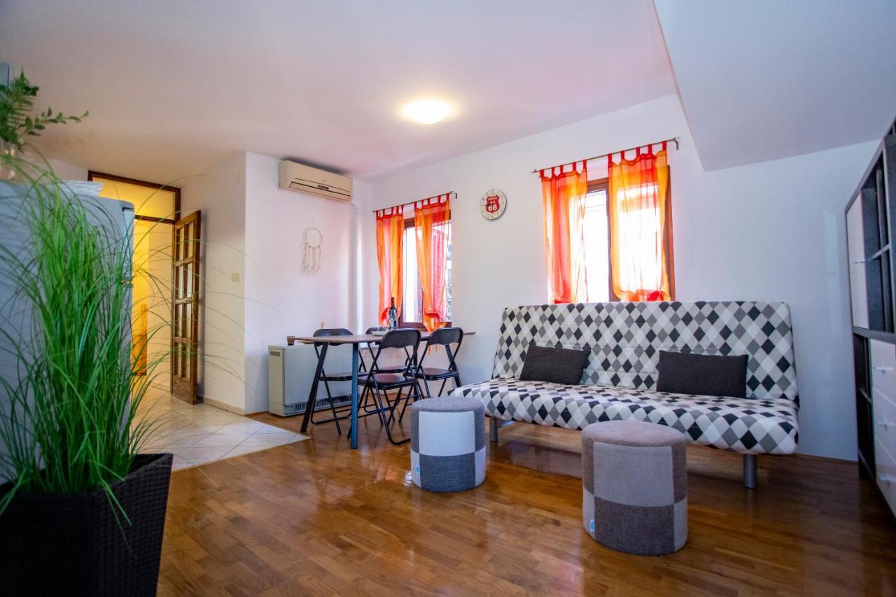 Apartment Kika Pula Exterior foto